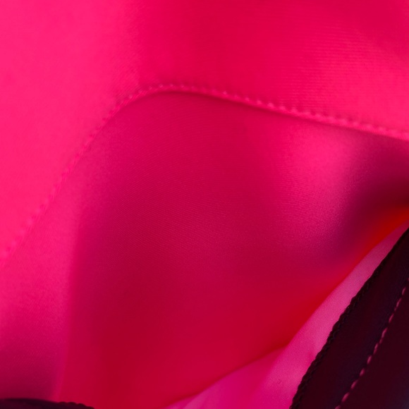 Juicy Couture Hot Pink/Black/White Jacket – Medium – Mint Condition - Picture 7 of 8